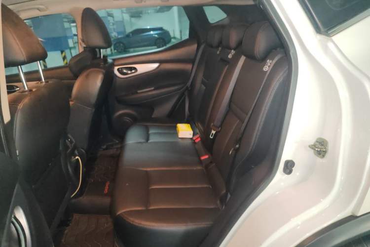 Used Nissan Qashqai 2021 2.0L CVT Luxury Edition Left Rear Seat