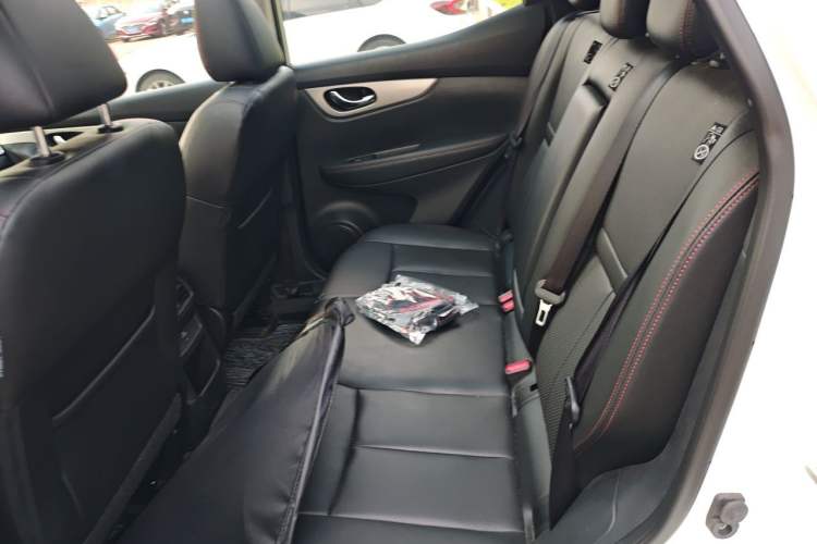 Used Nissan Qashqai 2021 2.0L CVT Luxury Edition Left Rear Seat