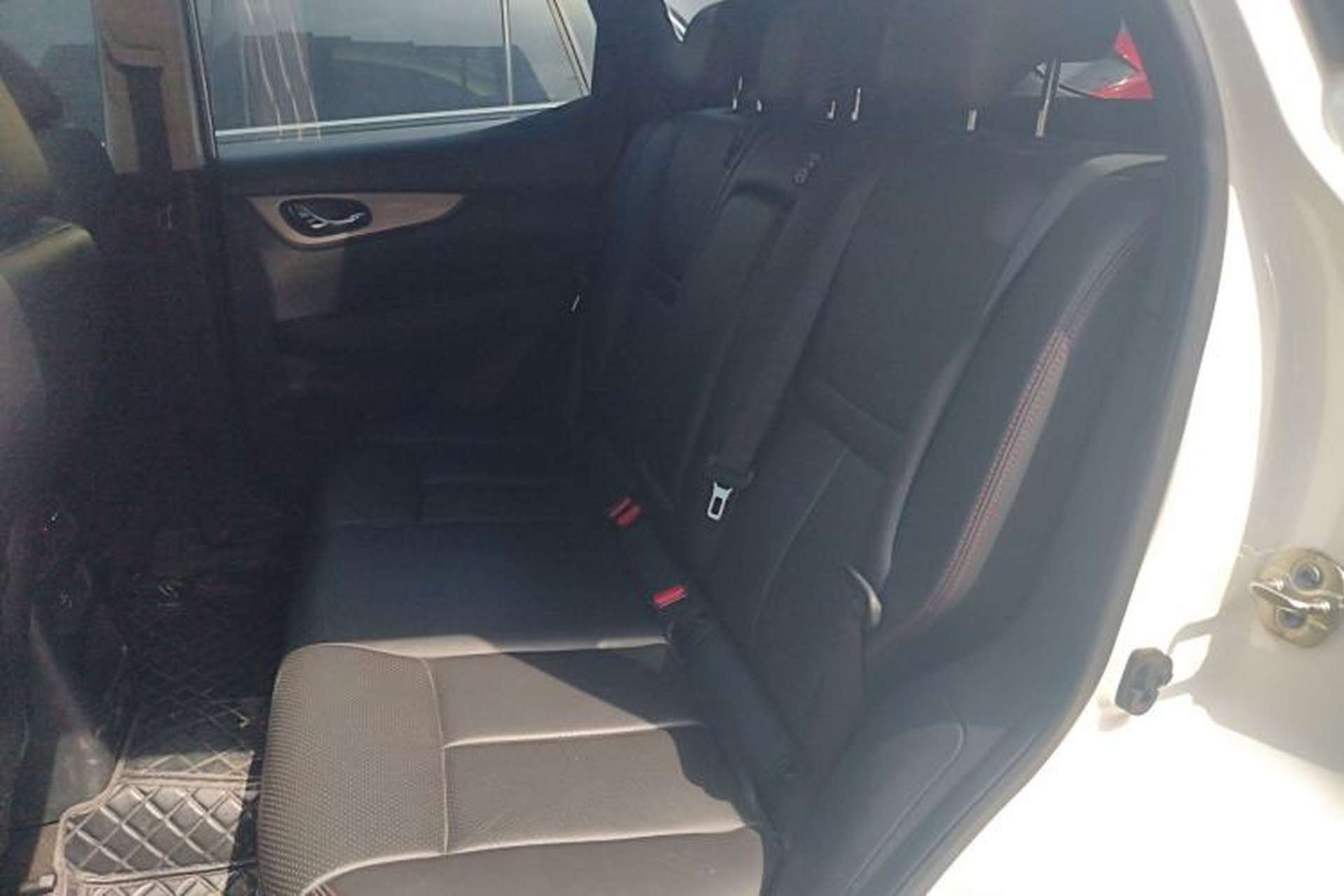 Used Nissan Qashqai 2021 2.0L CVT Luxury Edition Left Rear Seat