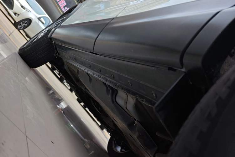 Used Nissan Qashqai 2021 2.0L CVT Luxury Edition Left Side Sill