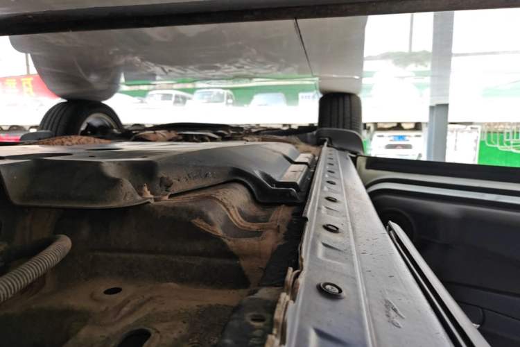 Used Nissan Qashqai 2021 2.0L CVT Luxury Edition Left Side Sill