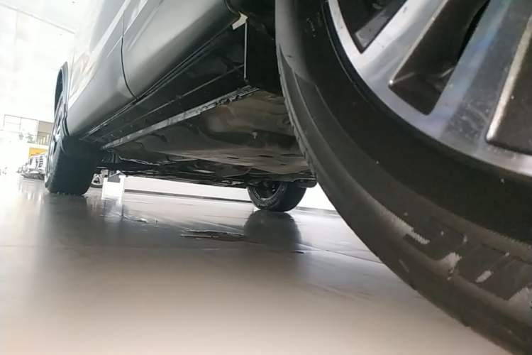 Used Nissan Qashqai 2021 2.0L CVT Luxury Edition Left Side Sill