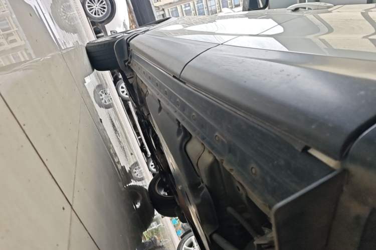 Used Nissan Qashqai 2021 2.0L CVT Luxury Edition Left Side Sill