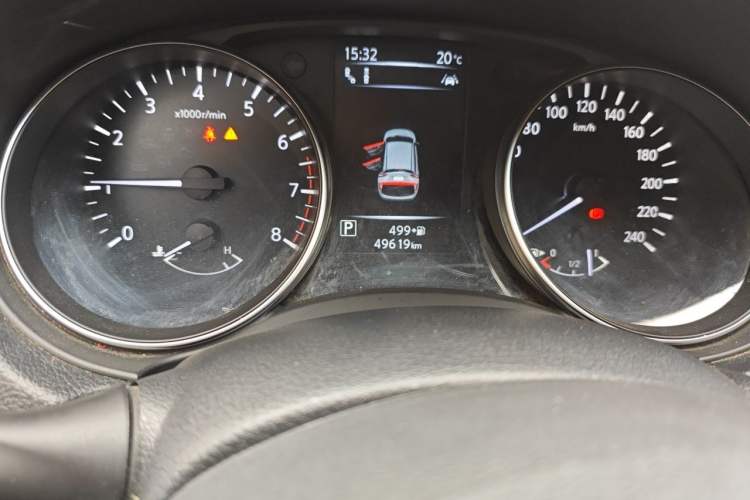 Used Nissan Qashqai 2021 2.0L CVT Luxury Edition Odometer Close Up