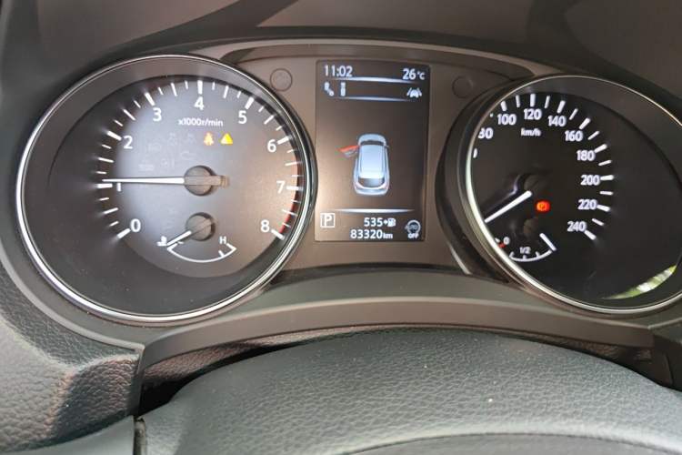 Used Nissan Qashqai 2021 2.0L CVT Luxury Edition Odometer Close Up