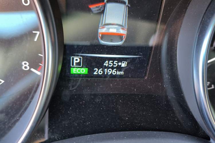 Used Nissan Qashqai 2021 2.0L CVT Luxury Edition Odometer Close Up