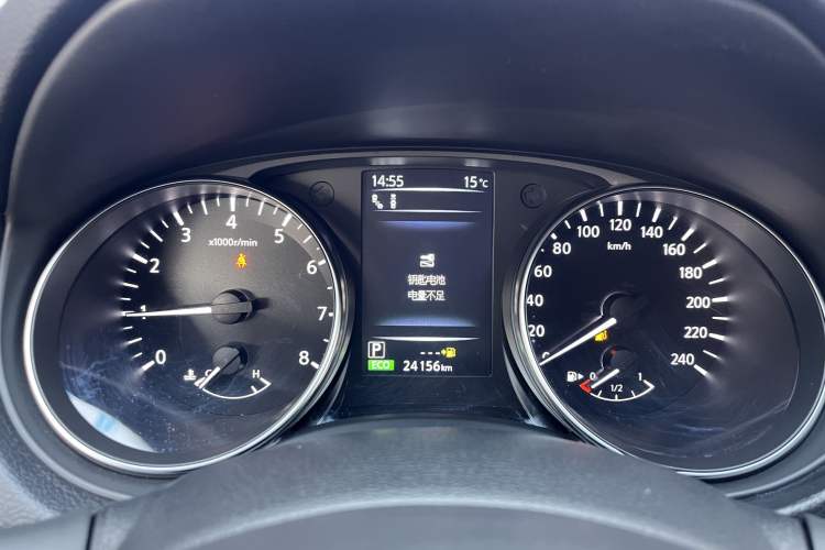 Used Nissan Qashqai 2021 2.0L CVT Luxury Edition Odometer Close Up