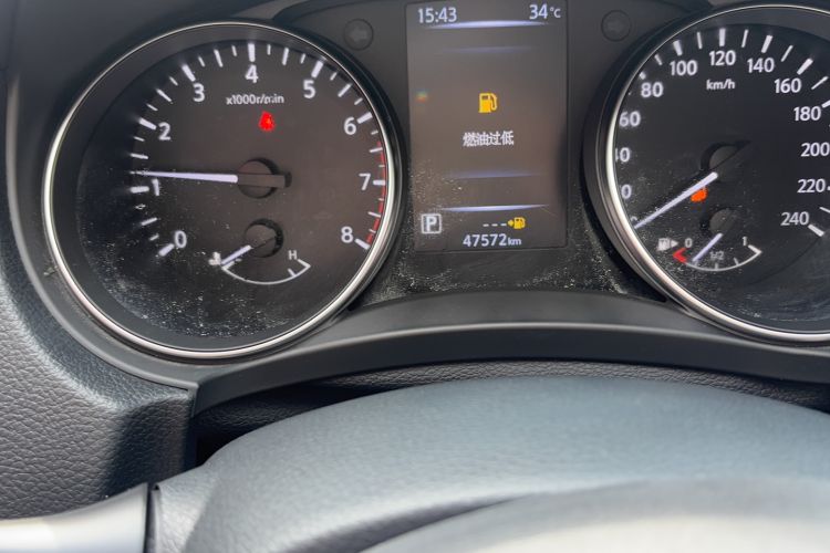 Used Nissan Qashqai 2021 2.0L CVT Smart Enjoyment Version Odometer Close Up