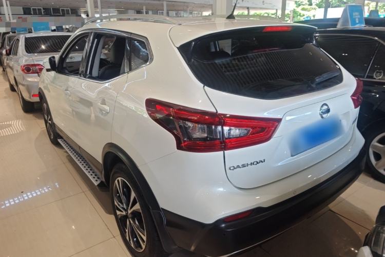 Used Nissan Qashqai 2021 2.0L CVT Luxury Edition Rear Left 45 Deg