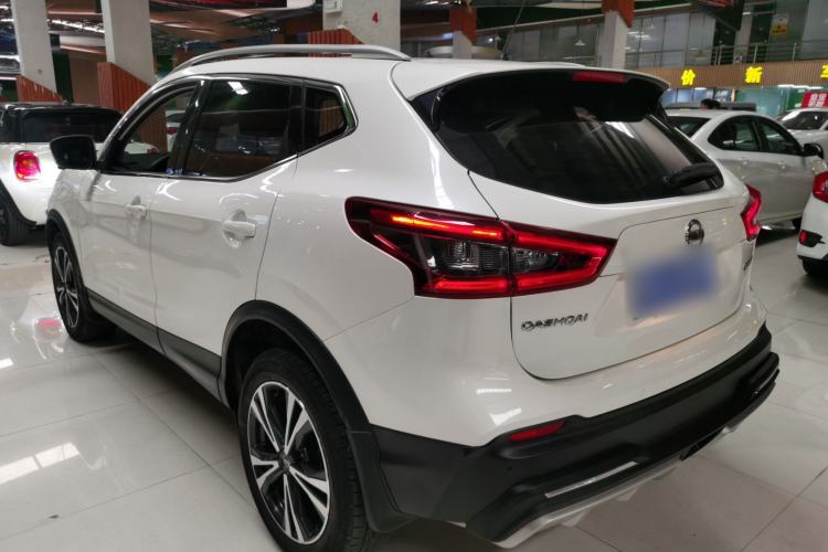 Used Nissan Qashqai 2021 2.0L CVT Luxury Edition Rear Left 45 Deg