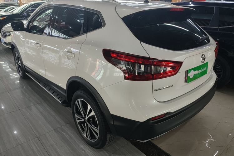 Used Nissan Qashqai 2021 2.0L CVT Luxury Edition Rear Left 45 Deg