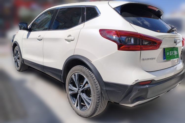 Used Nissan Qashqai 2021 2.0L CVT Luxury Edition Rear Left 45 Deg
