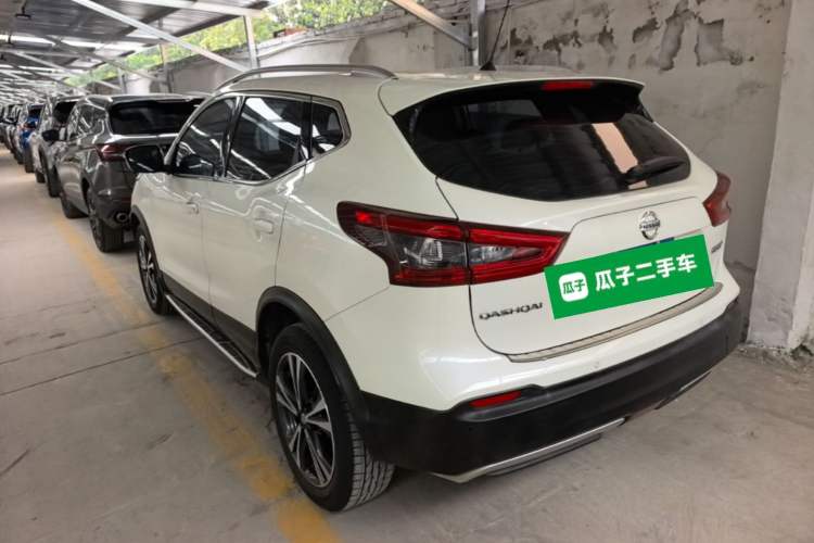 Used Nissan Qashqai 2021 2.0L CVT Luxury Edition Rear Left 45 Deg