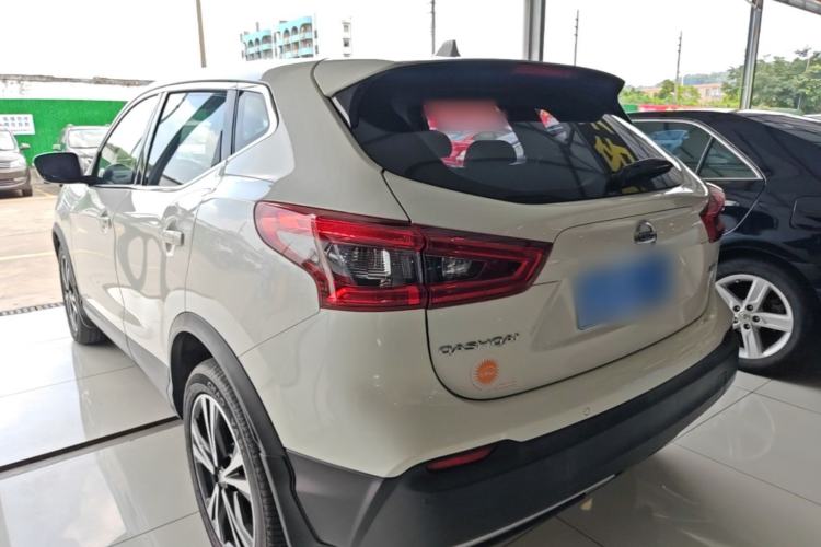 Used Nissan Qashqai 2021 2.0L CVT Luxury Edition Rear Left 45 Deg