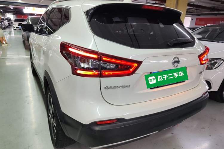 Used Nissan Qashqai 2021 2.0L CVT Luxury Edition Rear Left 45 Deg