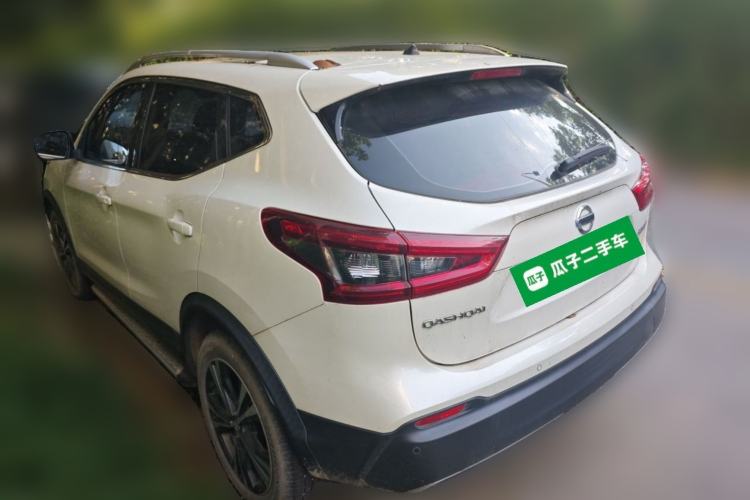 Used Nissan Qashqai 2021 2.0L CVT Luxury Navigation Edition Rear Left 45 Deg