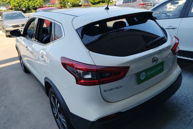 Used Nissan Qashqai 2021 2.0L CVT Luxury Edition Rear Left 45 Deg