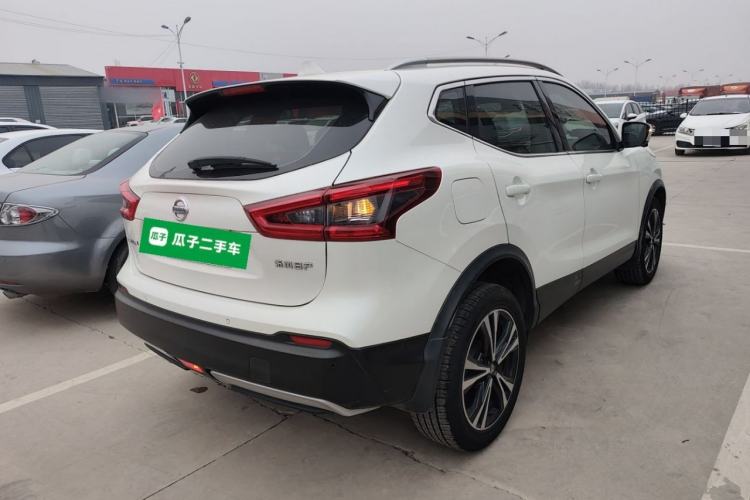 Used Nissan Qashqai 2021 2.0L CVT Luxury Edition Rear Right 45 Deg