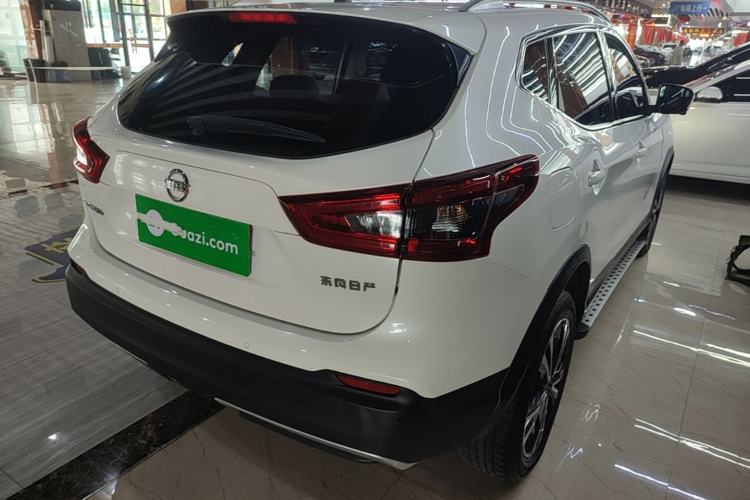 Used Nissan Qashqai 2021 2.0L CVT Luxury Edition Rear Right 45 Deg