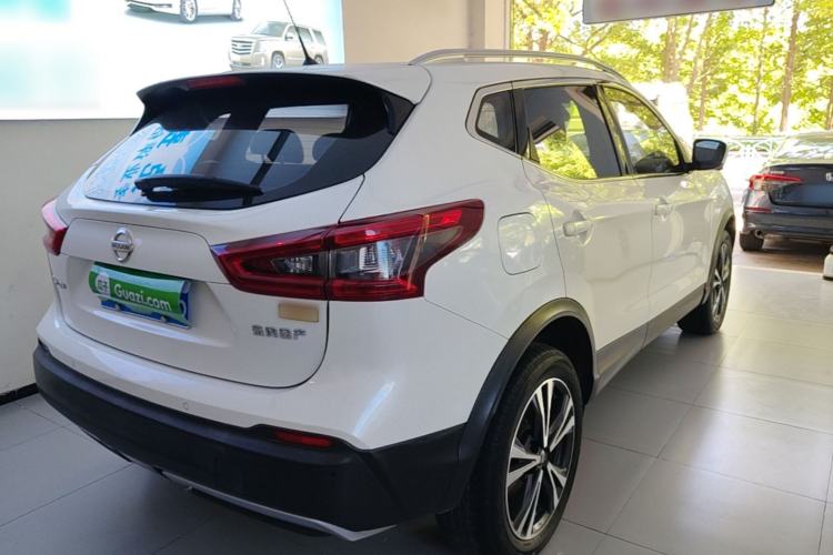 Used Nissan Qashqai 2021 2.0L CVT Luxury Edition Rear Right 45 Deg