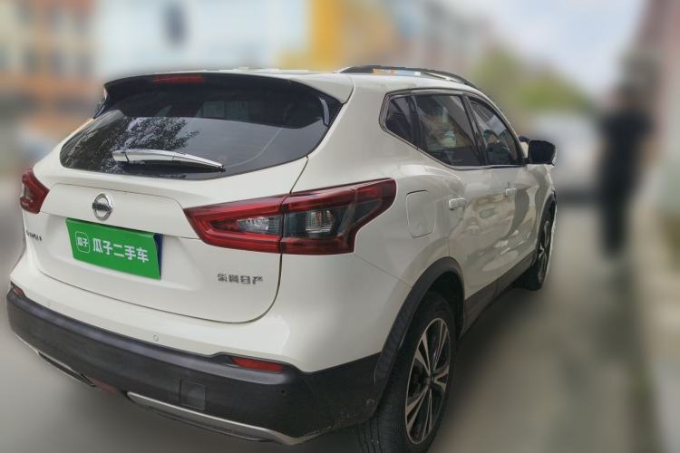 Used Nissan Qashqai 2021 2.0L CVT Luxury Navigation Edition Rear Right 45 Deg