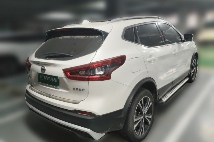 Used Nissan Qashqai 2021 2.0L CVT Luxury Edition Rear Right 45 Deg