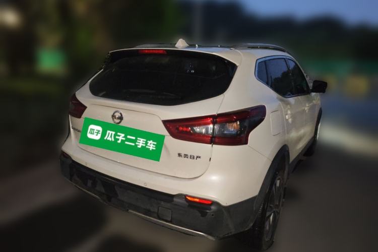 Used Nissan Qashqai 2021 2.0L CVT Luxury Edition Rear Right 45 Deg
