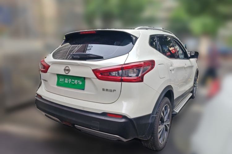 Used Nissan Qashqai 2021 2.0L CVT Luxury Navigation Edition Rear Right 45 Deg