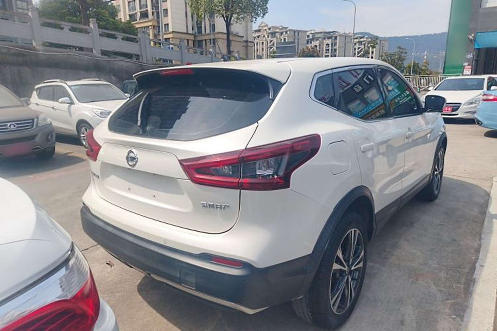 Used Nissan Qashqai 2021 2.0L CVT Luxury Edition Rear Right 45 Deg