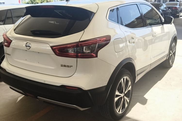 Used Nissan Qashqai 2021 2.0L CVT Luxury Edition Rear Right 45 Deg