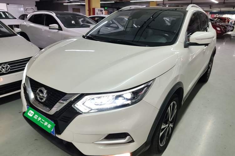 Used Nissan Qashqai 2021 2.0L CVT Luxury Edition Guazi used car, China used car export, Used car for sale, Used  cars, Cheapest cars for sale
