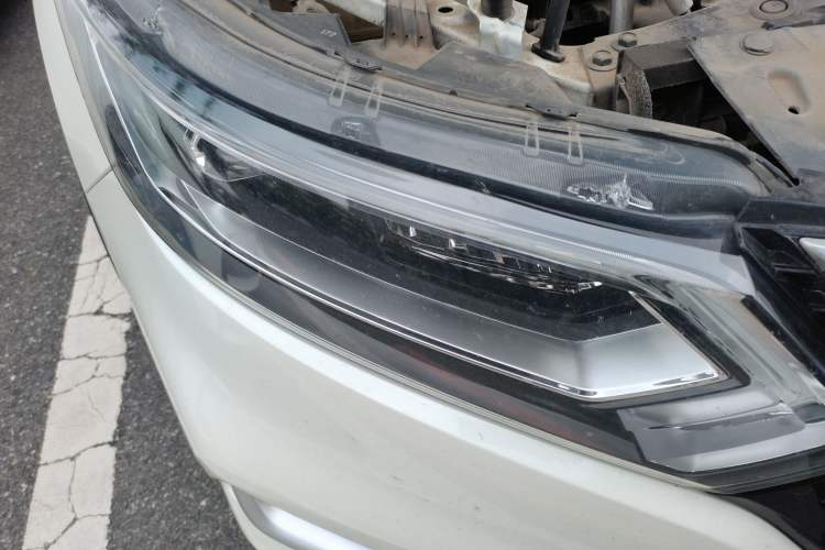Used Nissan Qashqai 2021 2.0L CVT Luxury Edition Right Front Headlight