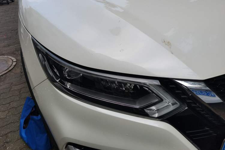 Used Nissan Qashqai 2021 2.0L CVT Luxury Edition Right Front Headlight