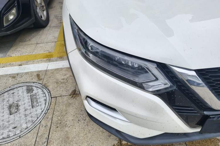 Used Nissan Qashqai 2021 2.0L CVT Luxury Edition Right Front Headlight