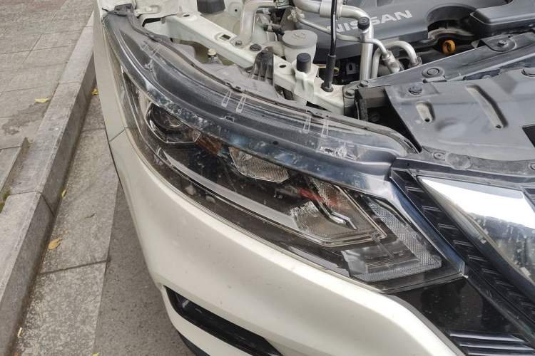 Used Nissan Qashqai 2021 2.0L CVT Smart Enjoyment Version Right Front Headlight
