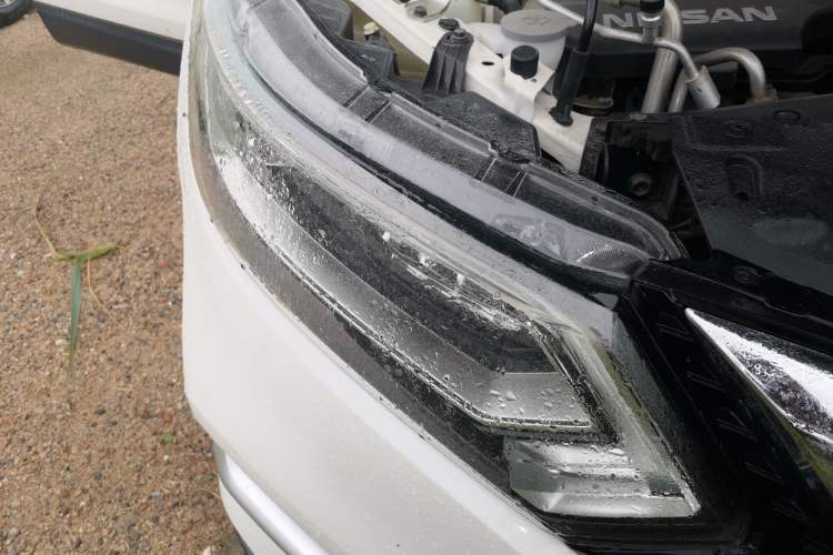 Used Nissan Qashqai 2021 2.0L CVT Luxury Edition Right Front Headlight
