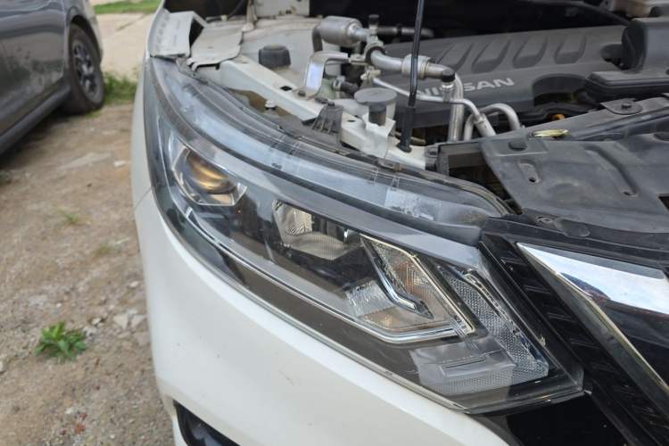 Used Nissan Qashqai 2021 2.0L CVT Smart Enjoyment Version Right Front Headlight