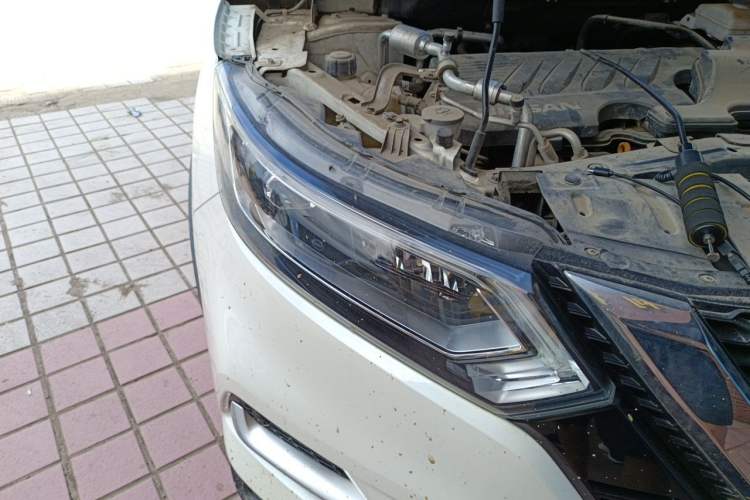 Used Nissan Qashqai 2021 2.0L CVT Luxury Edition Right Front Headlight