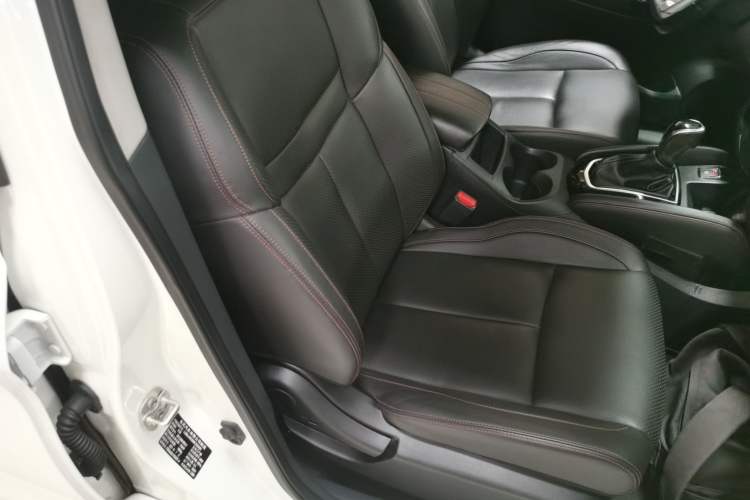 Used Nissan Qashqai 2021 2.0L CVT Luxury Edition Right Front Seat