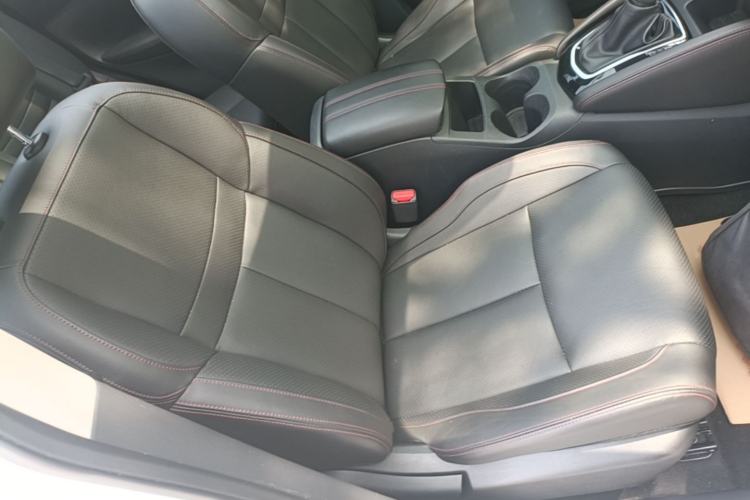 Used Nissan Qashqai 2021 2.0L CVT Luxury Edition Right Front Seat