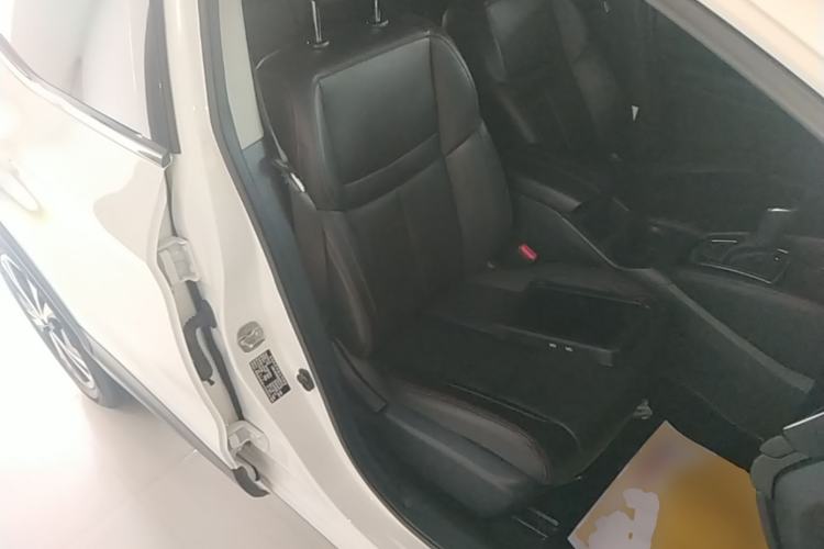 Used Nissan Qashqai 2021 2.0L CVT Luxury Edition Right Front Seat