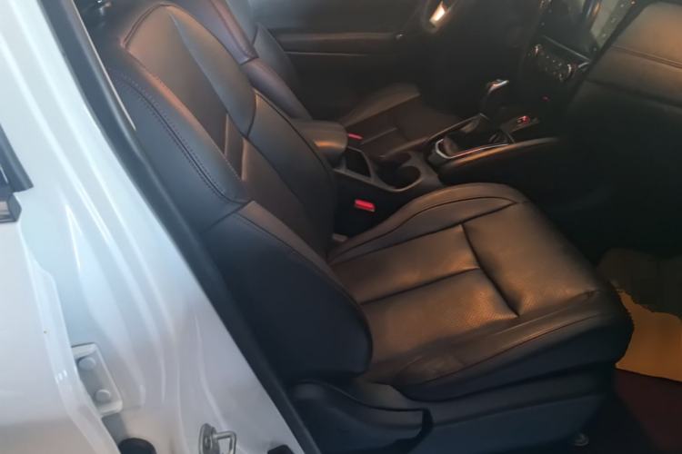 Used Nissan Qashqai 2021 2.0L CVT Luxury Edition Right Front Seat