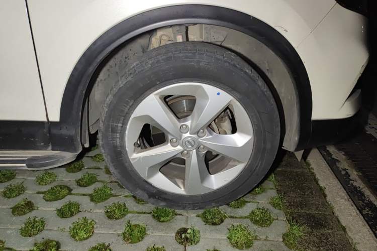 Used Nissan Qashqai 2021 2.0L CVT Smart Enjoyment Version Right Front Wheel Hub