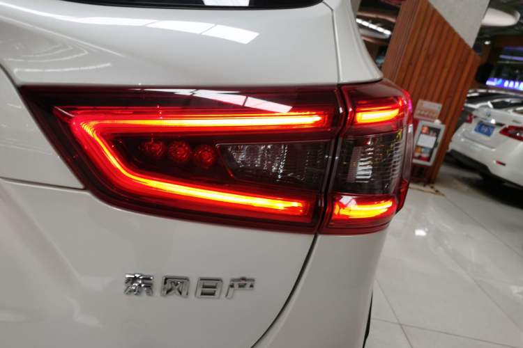 Used Nissan Qashqai 2021 2.0L CVT Luxury Edition Right Rear Taillight