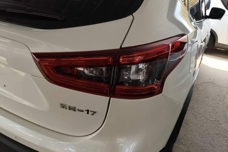 Used Nissan Qashqai 2021 2.0L CVT Luxury Edition Right Rear Taillight