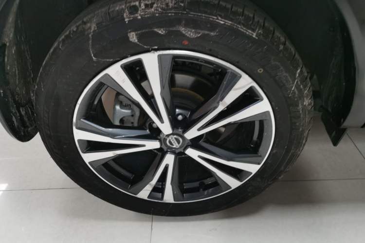 Used Nissan Qashqai 2021 2.0L CVT Luxury Edition Right Rear Wheel Hub