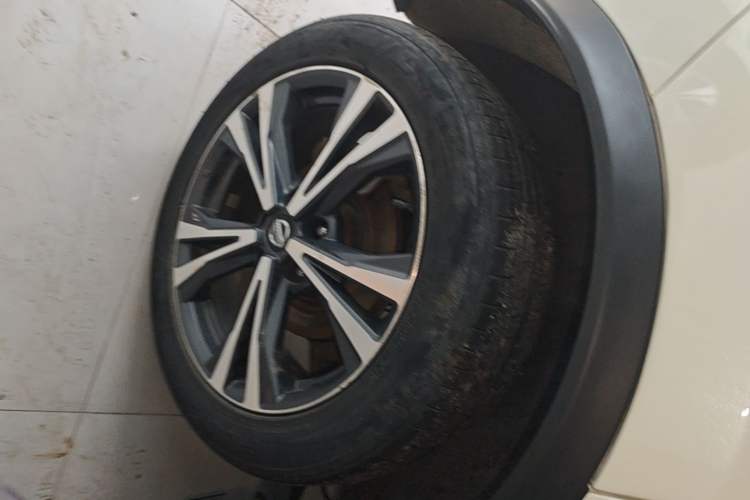 Used Nissan Qashqai 2021 2.0L CVT Luxury Edition Right Rear Wheel Hub