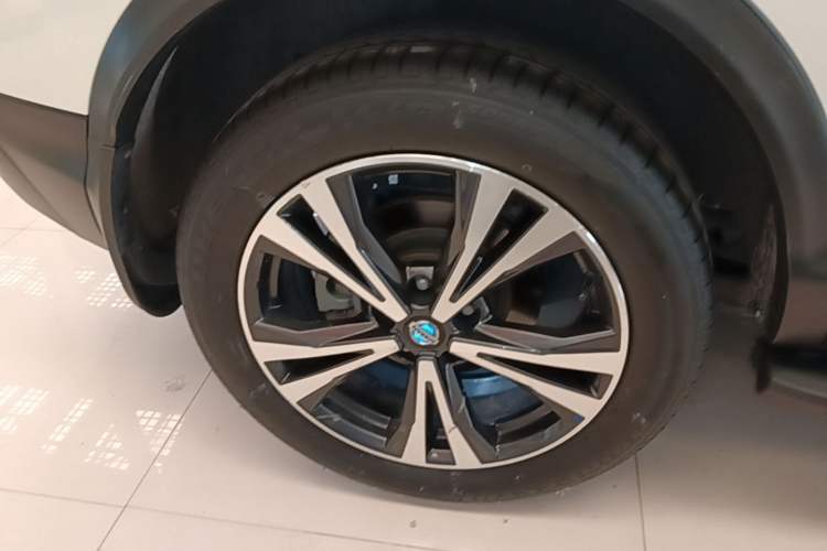 Used Nissan Qashqai 2021 2.0L CVT Luxury Edition Right Rear Wheel Hub