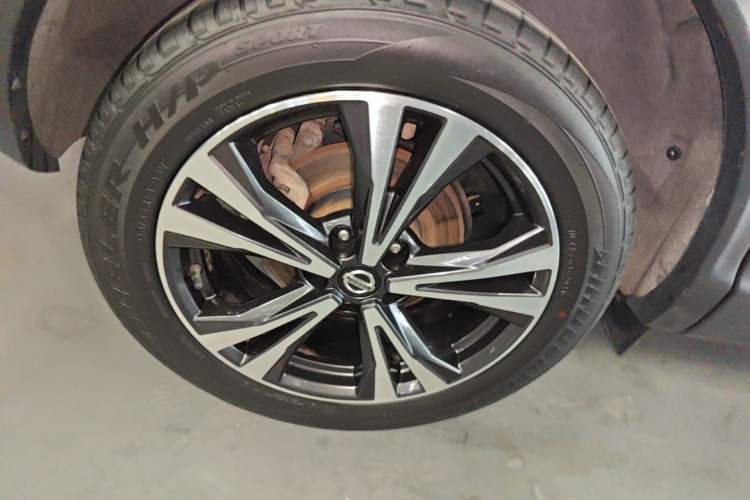 Used Nissan Qashqai 2021 2.0L CVT Luxury Edition Right Rear Wheel Hub
