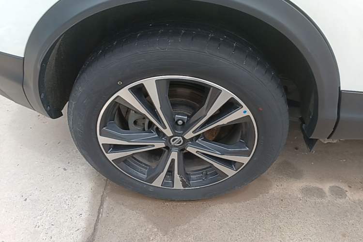 Used Nissan Qashqai 2021 2.0L CVT Luxury Edition Right Rear Wheel Hub